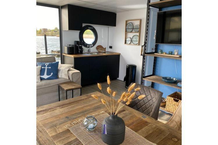 Hausboot Fjord Ankerplatz Mit Biosauna In 슐레스비히 외부 사진